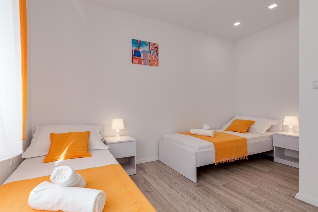Apartman Angel Lägenhet Zadar Exteriör bild