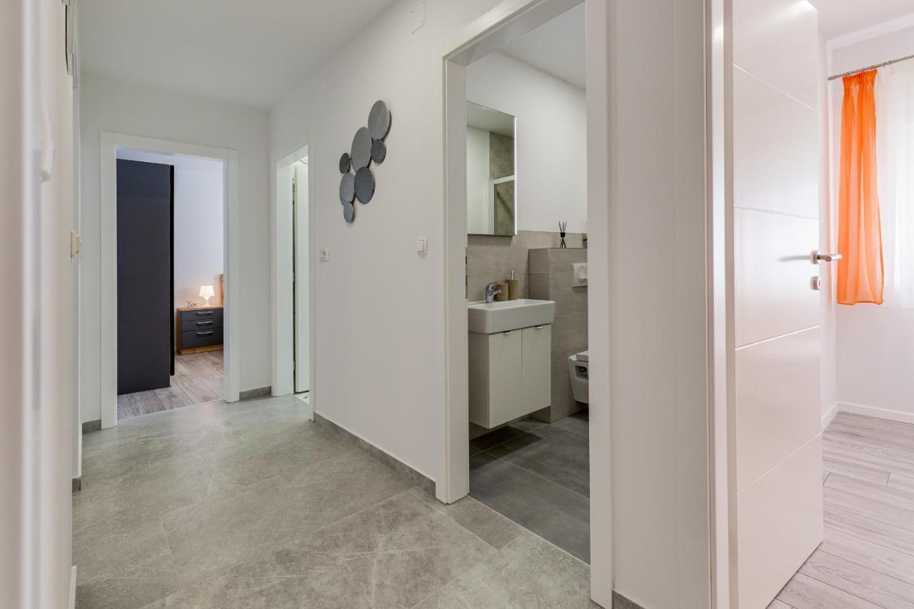 Apartman Angel Lägenhet Zadar Exteriör bild