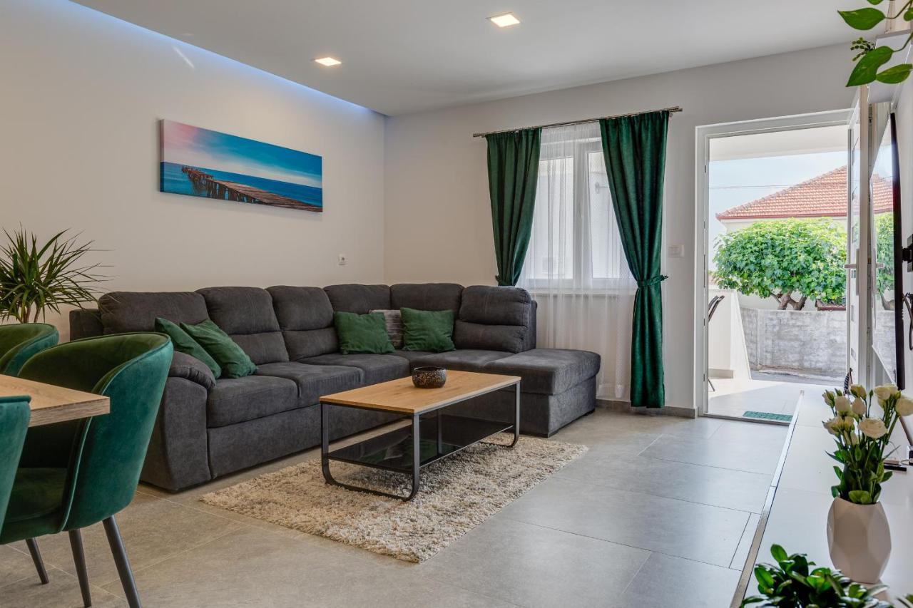 Apartman Angel Lägenhet Zadar Exteriör bild