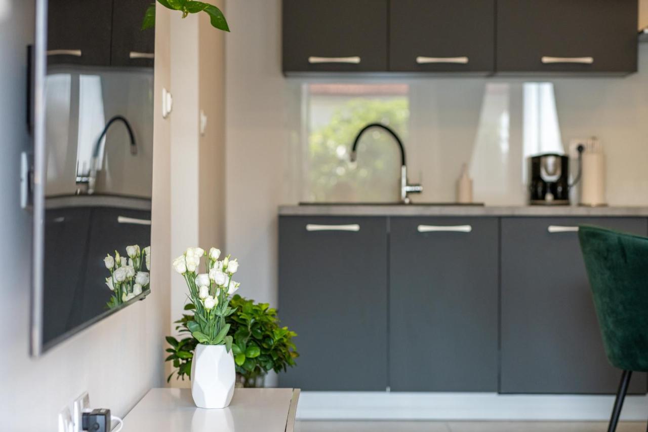 Apartman Angel Lägenhet Zadar Exteriör bild